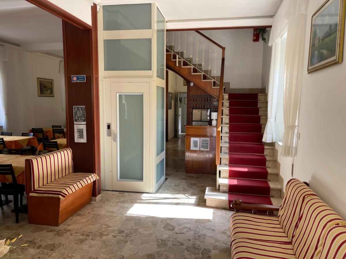 Hotel Margot Lido di Camaiore Luaran gambar